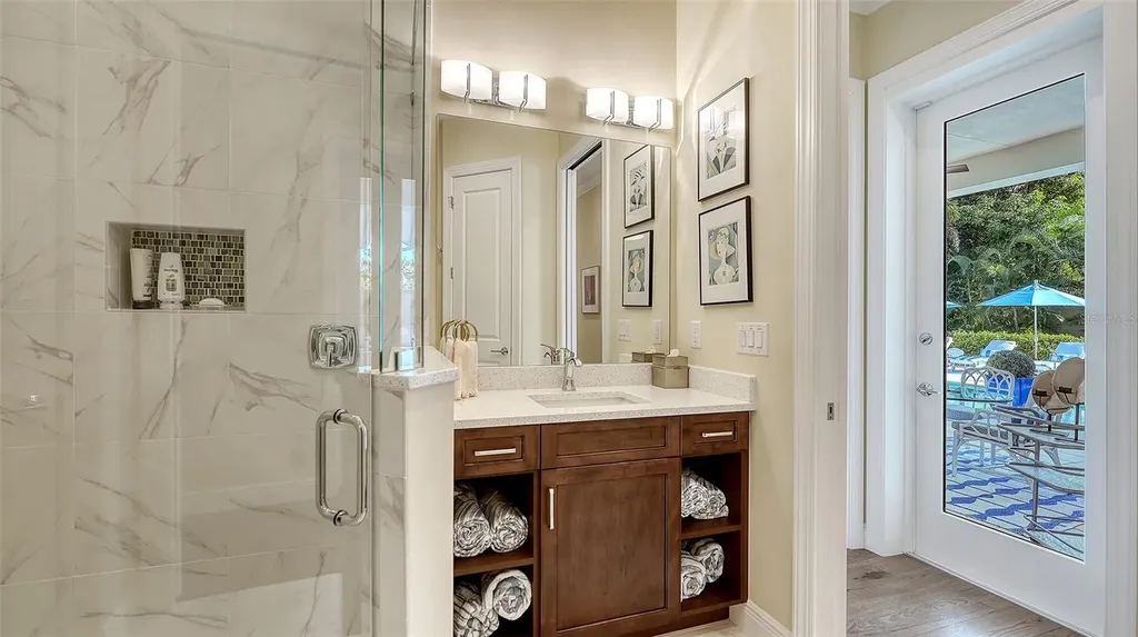 4009 Red Rock Lane Sarasota FL 34231
