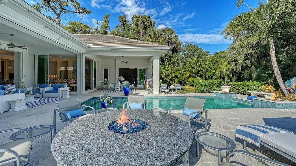 4009 Red Rock Lane Sarasota FL 34231