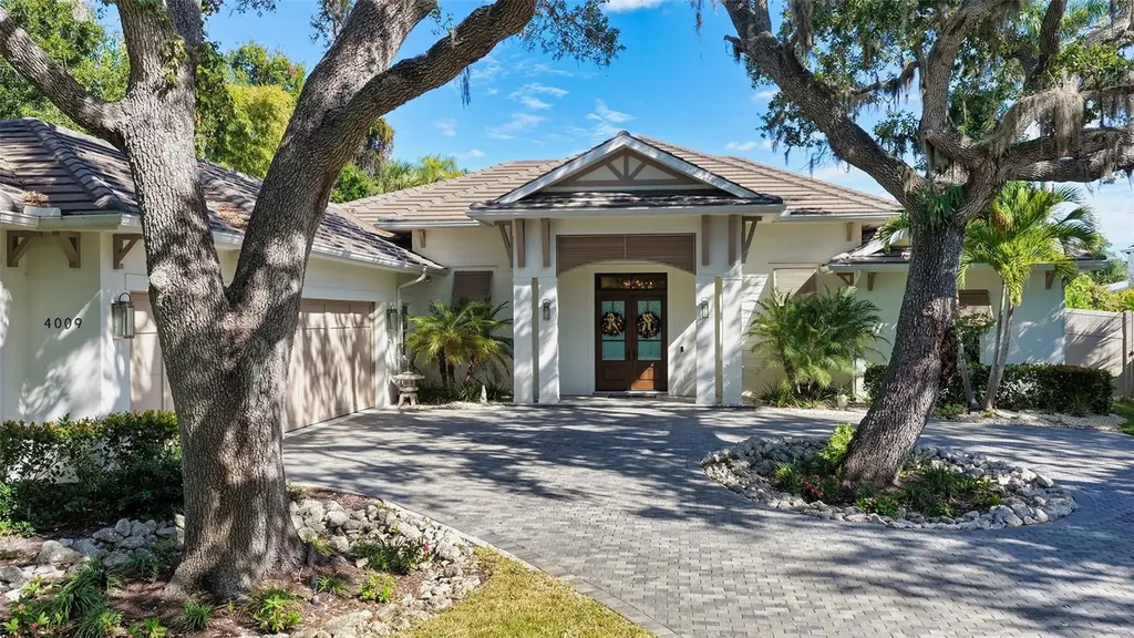 4009 Red Rock Lane Sarasota FL 34231