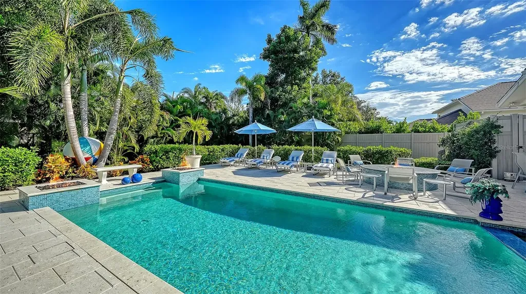 4009 Red Rock Lane Sarasota FL 34231