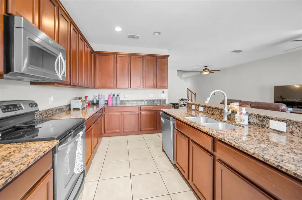 1474 Hillview Lane Tarpon Springs FL 34689
