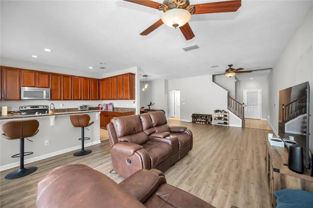 1474 Hillview Lane Tarpon Springs FL 34689
