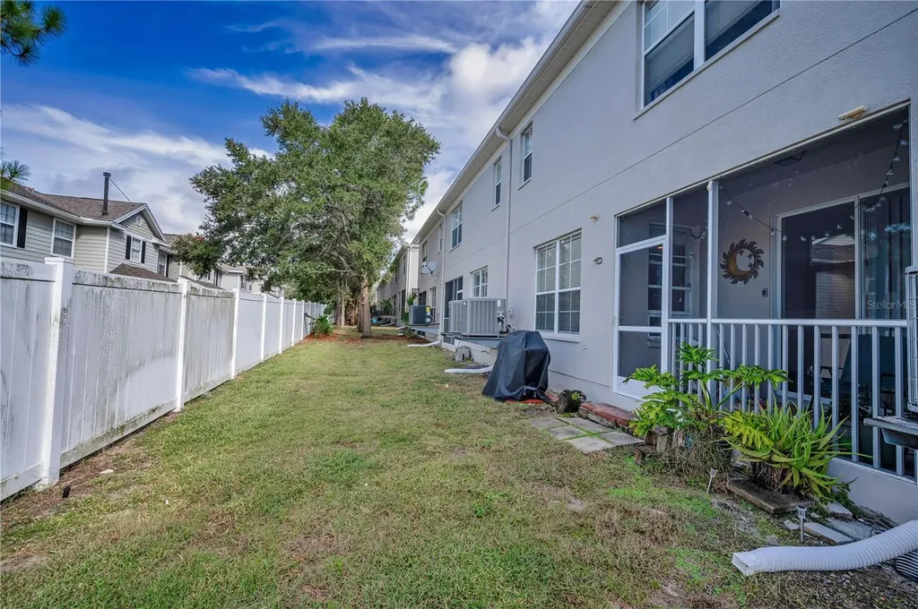 1474 Hillview Lane Tarpon Springs FL 34689