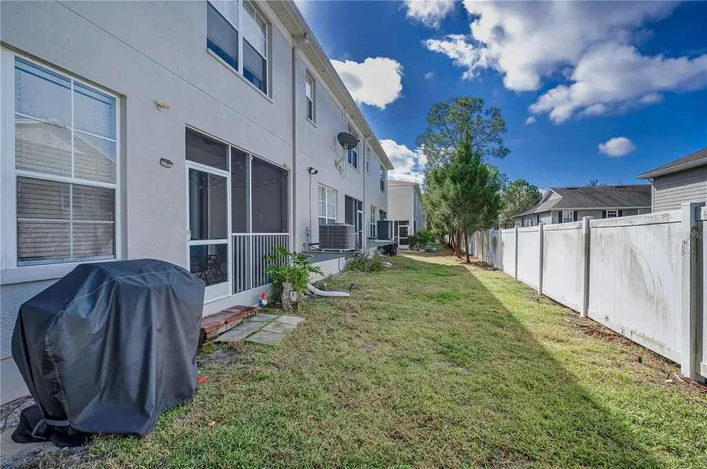 1474 Hillview Lane Tarpon Springs FL 34689
