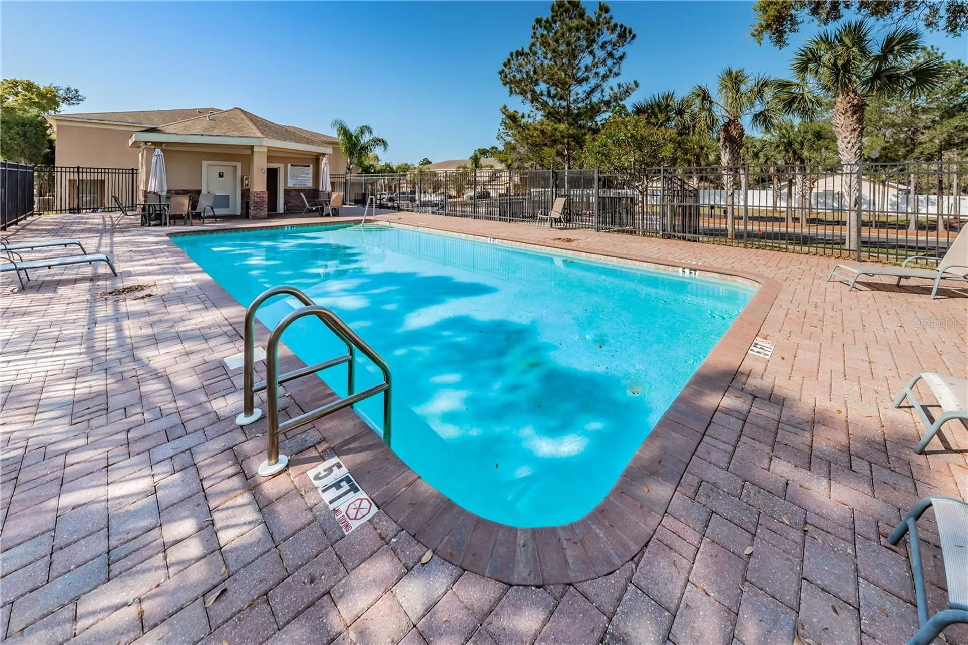 1474 Hillview Lane Tarpon Springs FL 34689