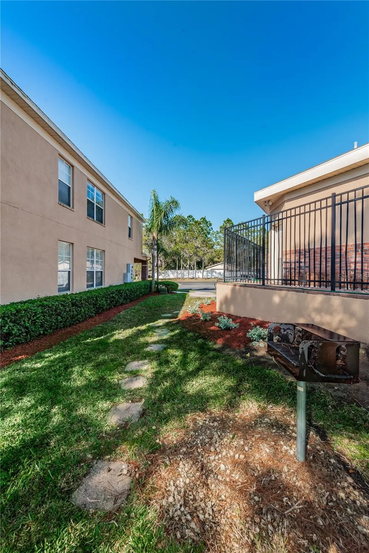 1474 Hillview Lane Tarpon Springs FL 34689