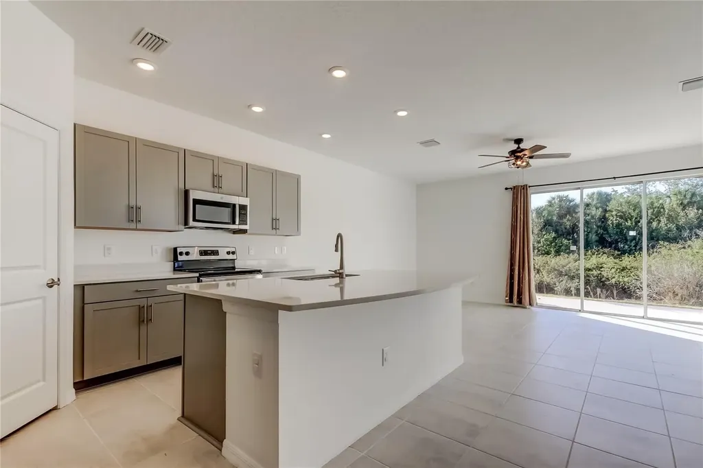 11633 Glenside Terrace Palmetto FL 34221