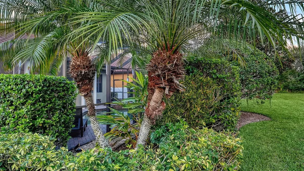 3706 80th Drive E Sarasota FL 34243