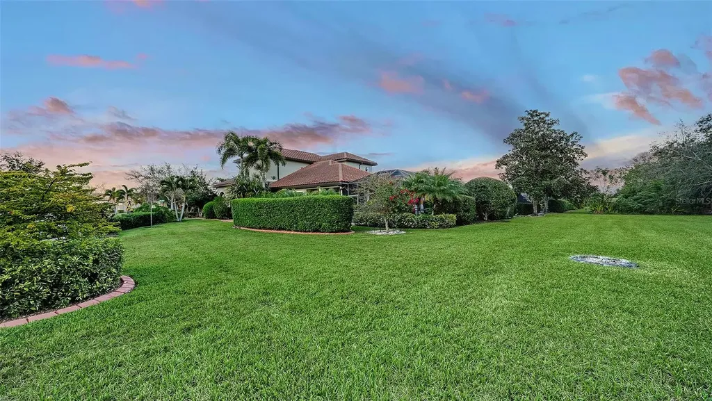 3706 80th Drive E Sarasota FL 34243