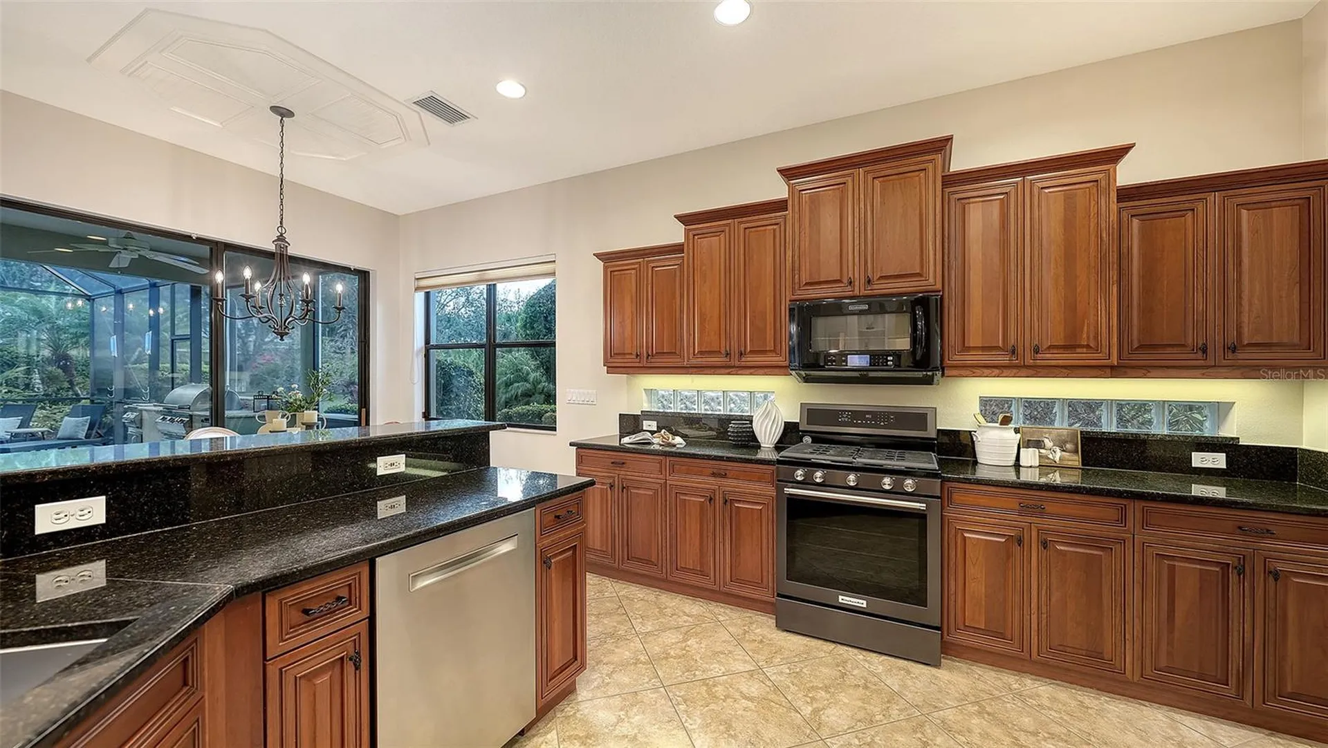 3706 80th Drive E Sarasota FL 34243