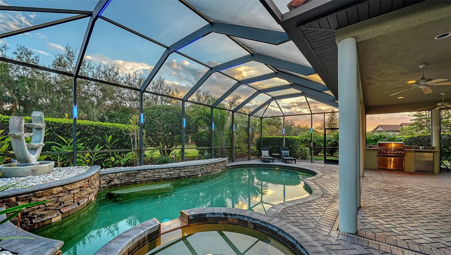 3706 80th Drive E Sarasota FL 34243