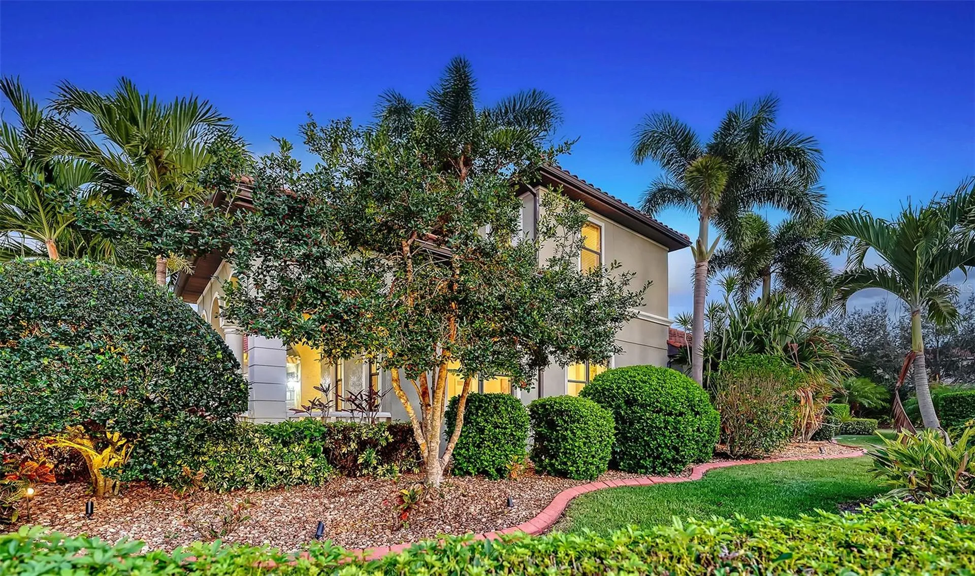 3706 80th Drive E Sarasota FL 34243