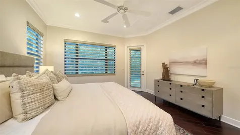 3706 80th Drive E Sarasota FL 34243