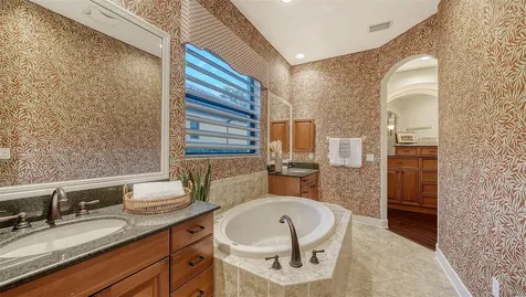 3706 80th Drive E Sarasota FL 34243