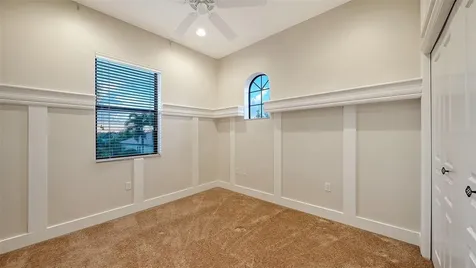 3706 80th Drive E Sarasota FL 34243