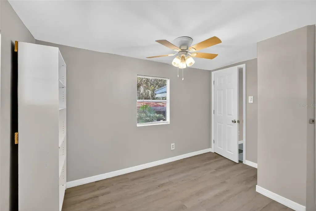 10438 SE 130th Place Ocklawaha FL 32179