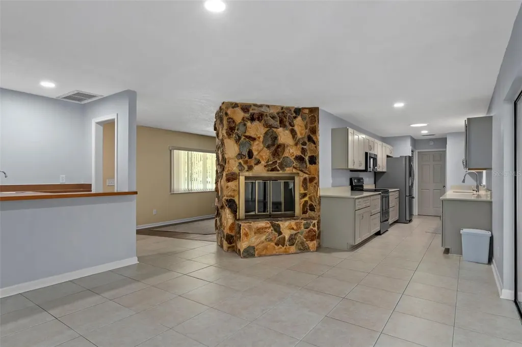 27 Beverly Court Homosassa FL 34446