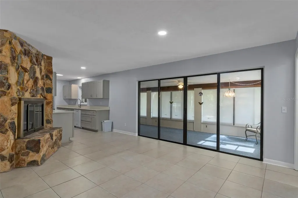 27 Beverly Court Homosassa FL 34446