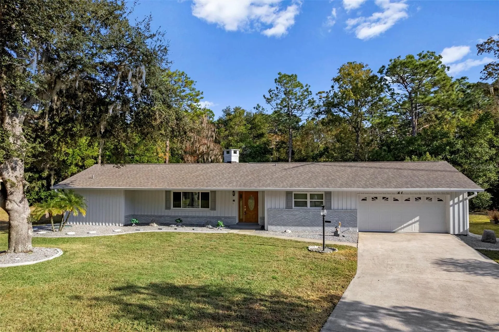 27 Beverly Court Homosassa FL 34446
