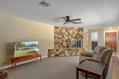 27 Beverly Court Homosassa FL 34446