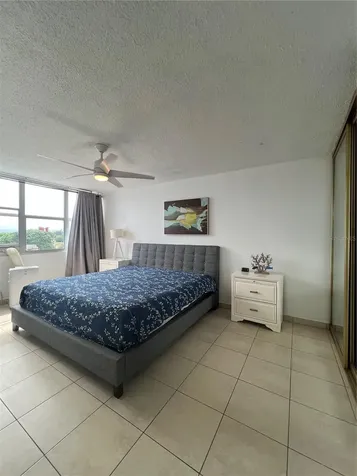 5349 Isla Verde Avenue Carolina PR 00979
