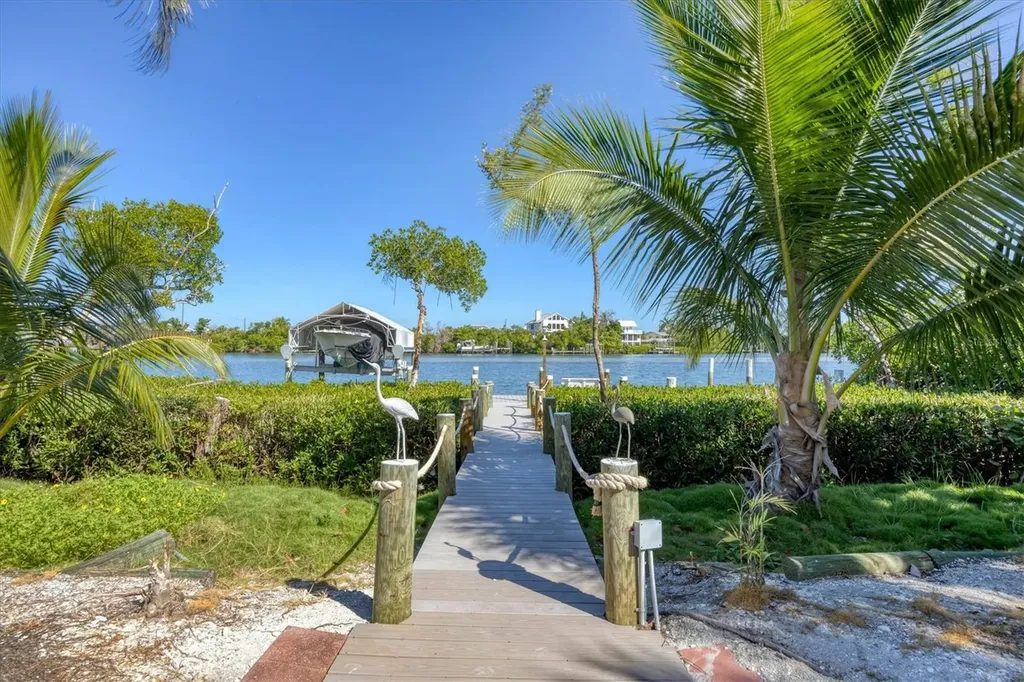 30 Gasparilla Way Placida FL 33946