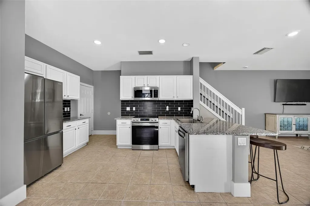 8300 Village Edge Circle Fort Myers FL 33919