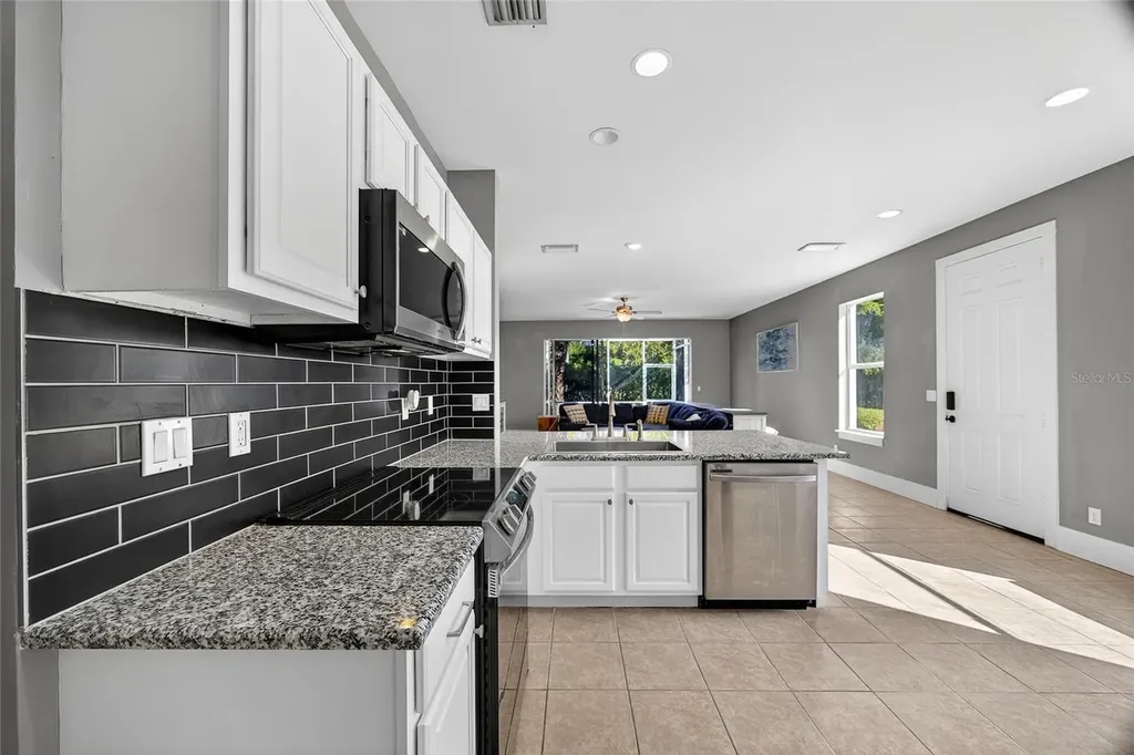 8300 Village Edge Circle Fort Myers FL 33919