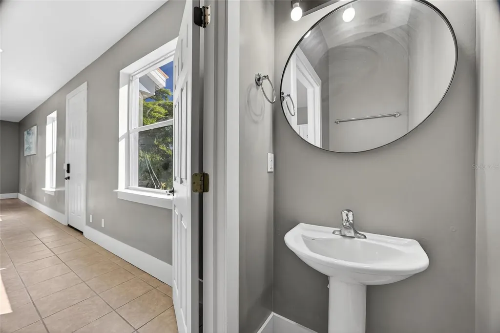 8300 Village Edge Circle Fort Myers FL 33919