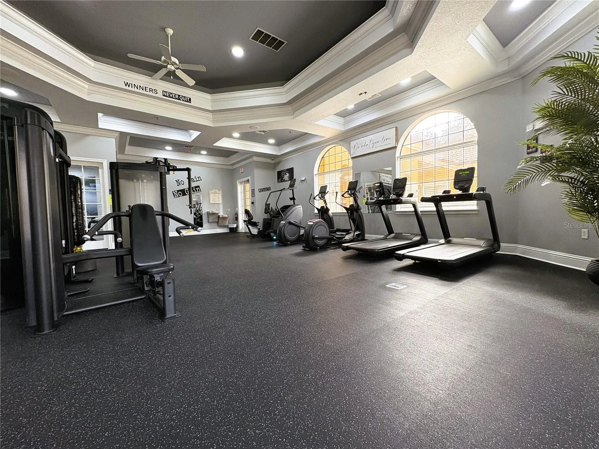 6177 Metrowest Boulevard Orlando FL 32835