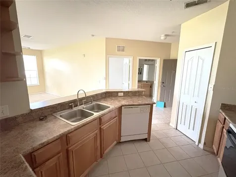 6177 Metrowest Boulevard Orlando FL 32835
