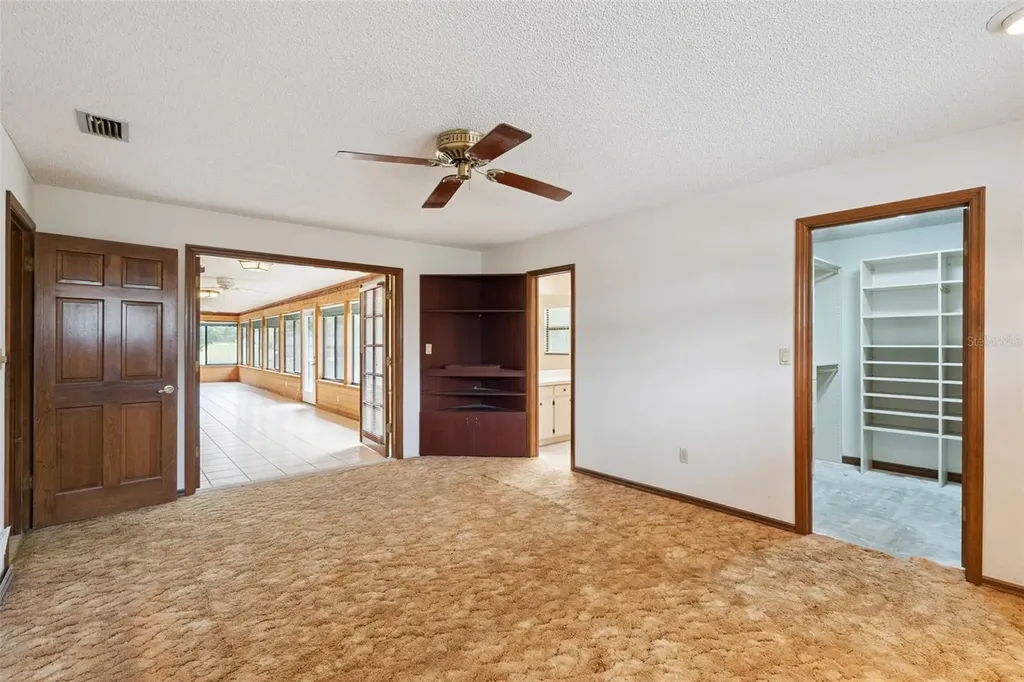624 Hull Island Drive Oakland FL 34787