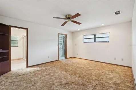 624 Hull Island Drive Oakland FL 34787