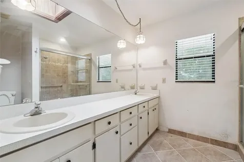 624 Hull Island Drive Oakland FL 34787