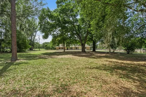 624 Hull Island Drive Oakland FL 34787