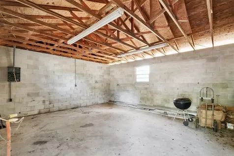 624 Hull Island Drive Oakland FL 34787