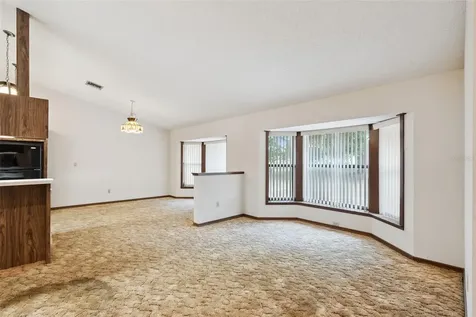 624 Hull Island Drive Oakland FL 34787