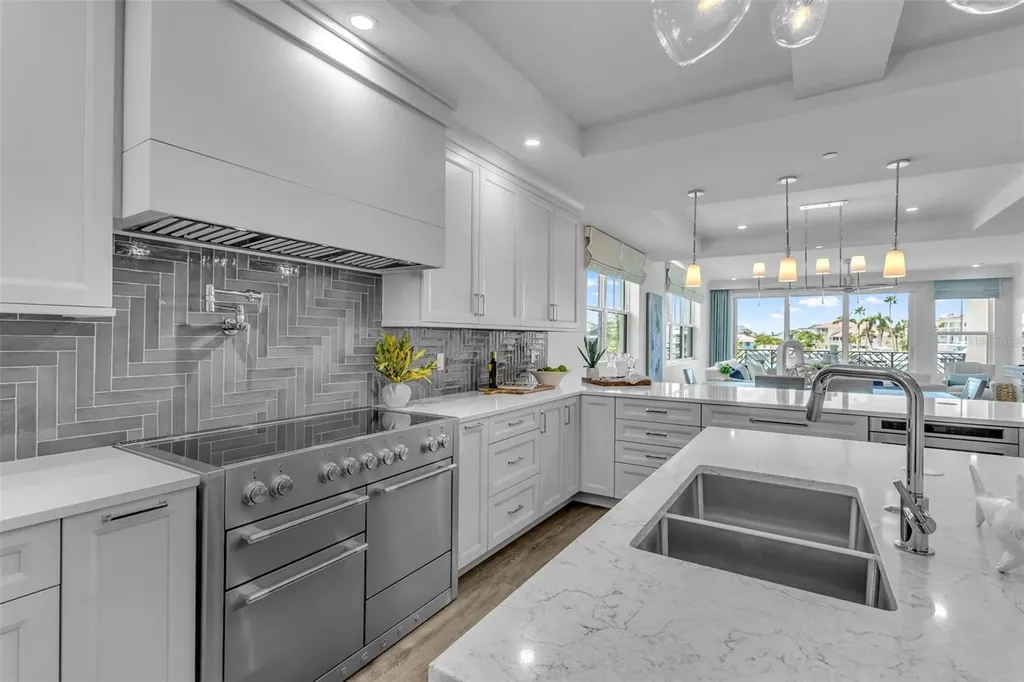 455 Pinellas Bayway S Tierra Verde FL 33715