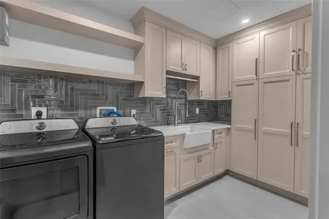 455 Pinellas Bayway S Tierra Verde FL 33715