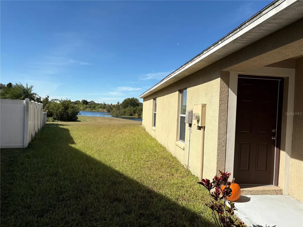 12646 Belcroft Drive Riverview FL 33579