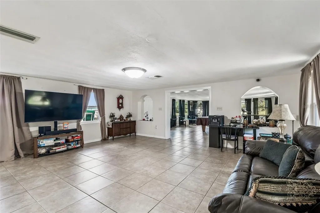 37440 Phelps Road Zephyrhills FL 33541