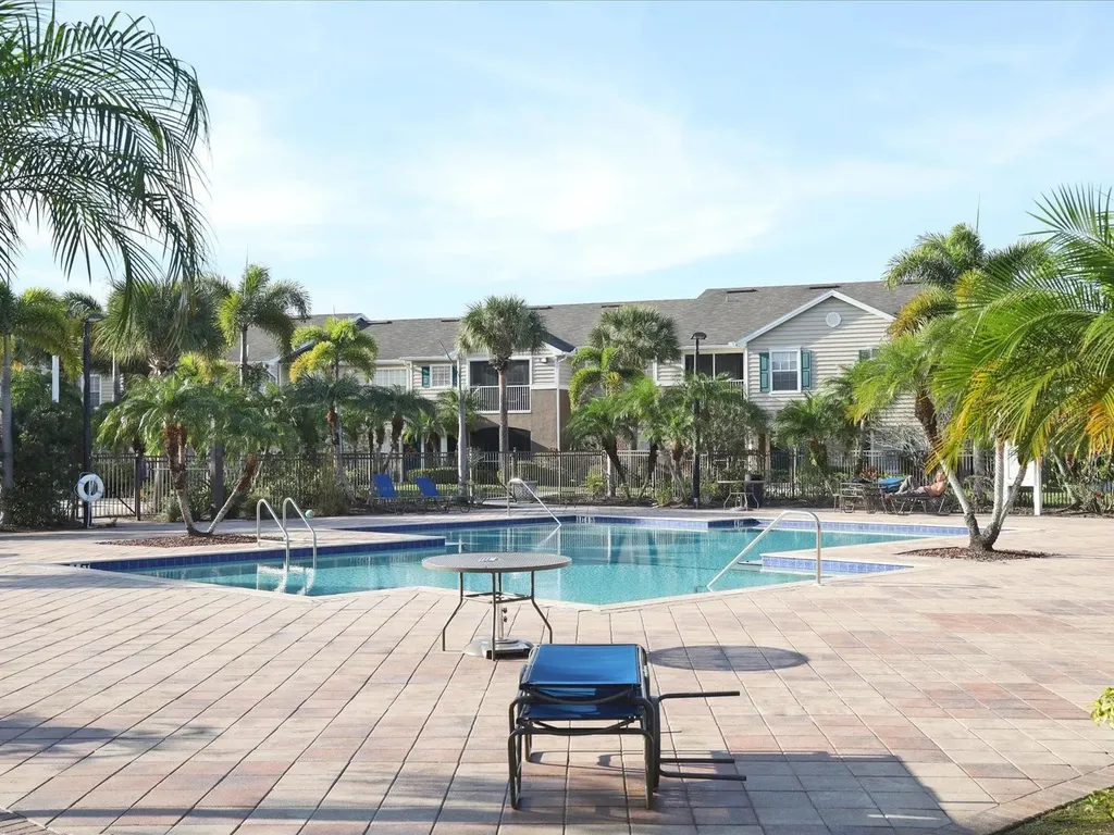 8911 Manor Loop Lakewood Ranch FL 34202