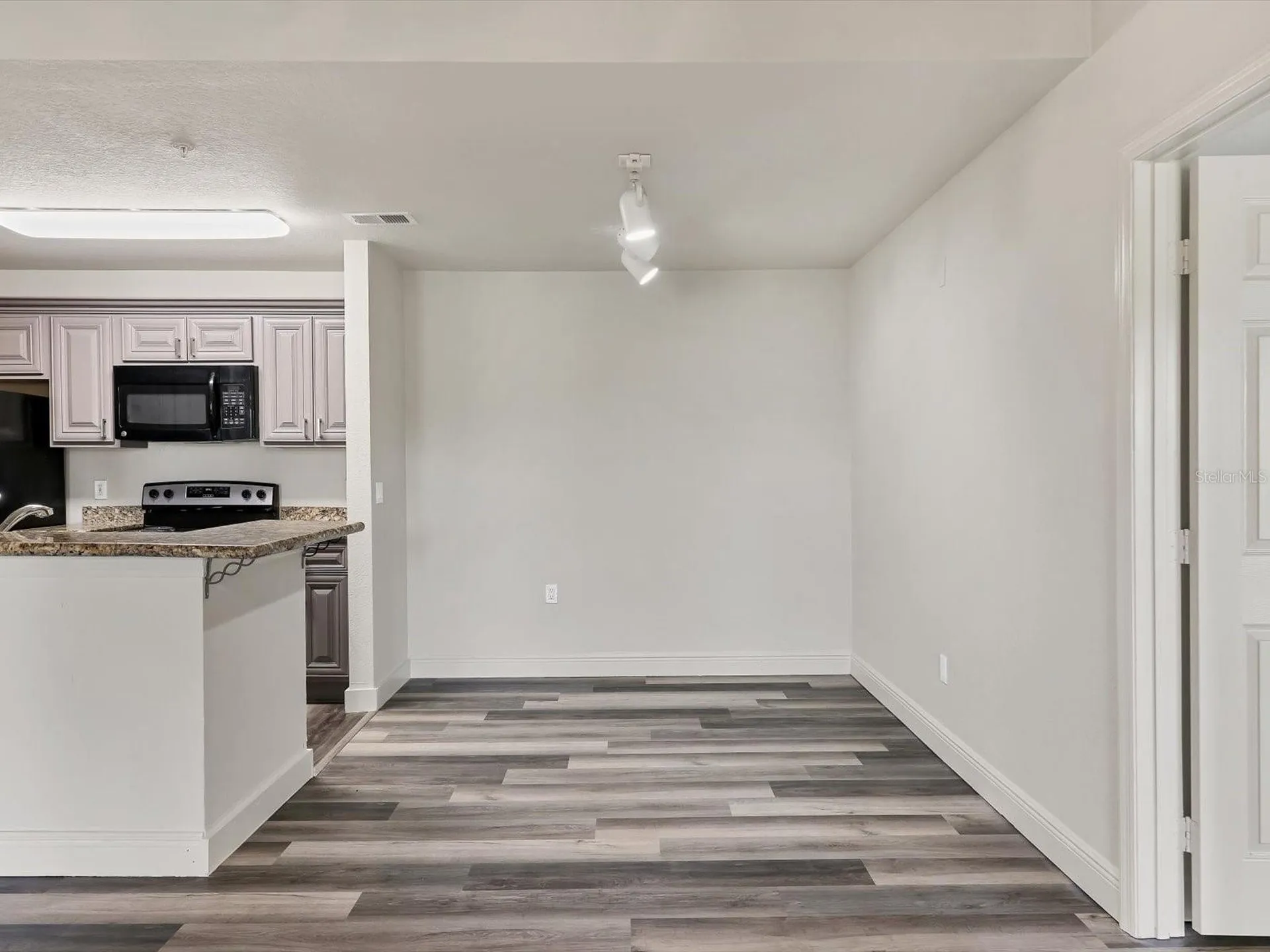 8911 Manor Loop Lakewood Ranch FL 34202