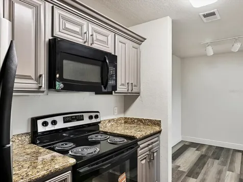 8911 Manor Loop Lakewood Ranch FL 34202