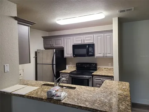 8911 Manor Loop Lakewood Ranch FL 34202