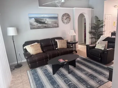 406 Lake Shore Parkway Davenport FL 33896