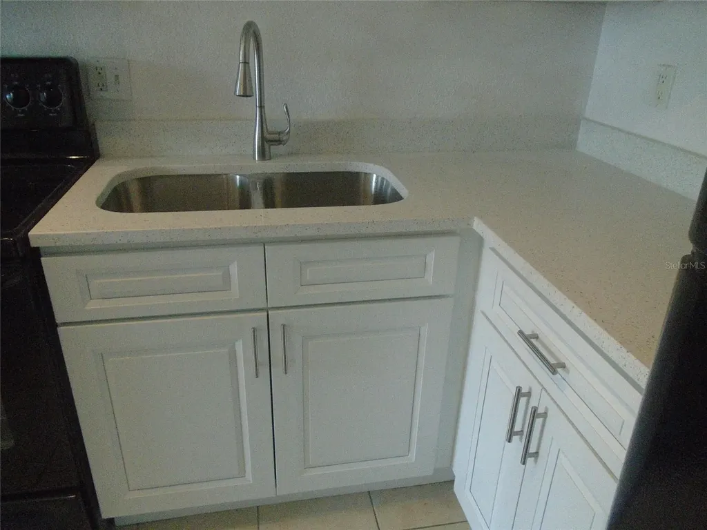 3889 Pompano Drive SE St Petersburg FL 33705
