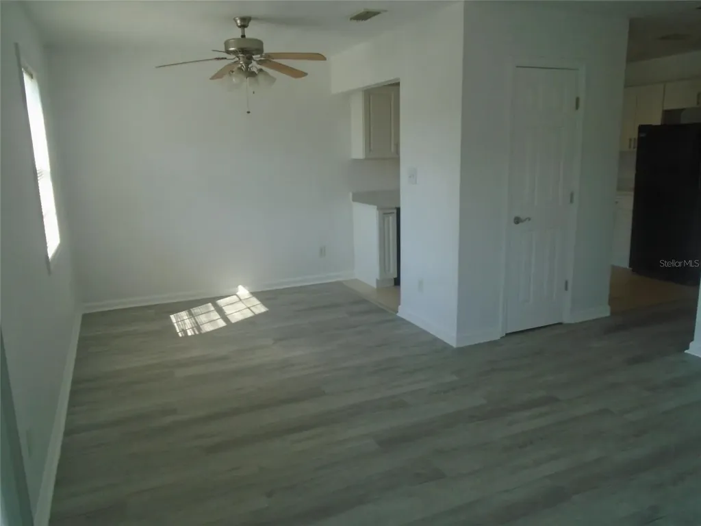 3889 Pompano Drive SE St Petersburg FL 33705