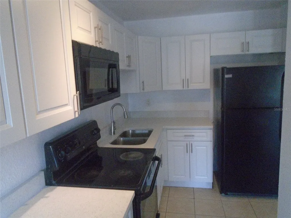 3889 Pompano Drive SE St Petersburg FL 33705