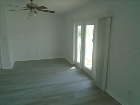 3889 Pompano Drive SE St Petersburg FL 33705